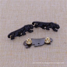 Metal Leopard Forma Black Acabamento Badge